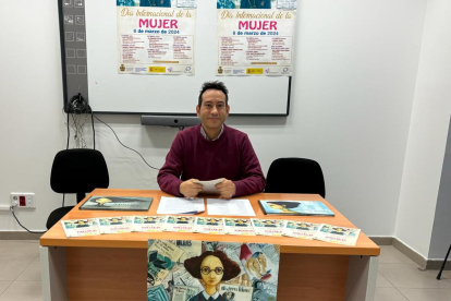 El concejal de Igualdad, Andrés Gonzalo, ha presentado las actividades por el Día de la Mujer