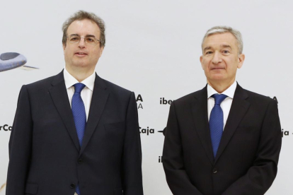 El presidente, Francisco Serrano, y el consejero delegado, Víctor Iglesias.