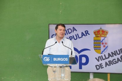 Mañueco en la apertura del curso político del PP de Burgos.