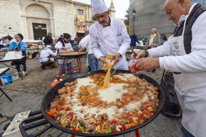 Paella solidaria desde Burgos para las víctimas de la DANA en Valencia