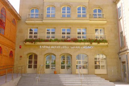 La actuación tendrá lugar en el Teatro Auditorio Gran Casino de Salas de los Infantes.
