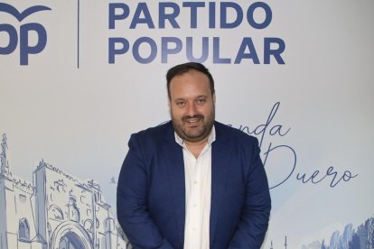 Alberto Rasero compaginará su nuevo cargo con sus funciones como alcalde de Villalba