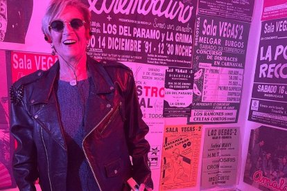 Imagen del documental 'Yo estuve en Las Vegas 2' con la actriz melgarense Loli Pérez.