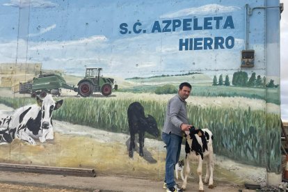 Javier Azpeleta es representante del sector lácteo de Urcacyl en Castilla y León, y vicepresidente a nivel nacional en cooperativas agroalimentarias