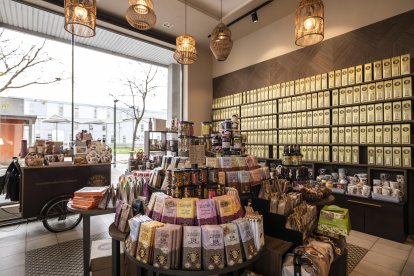 La Cámara premió a diez comercios su evolución.