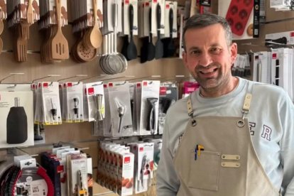 El Bazar Acebes es uno de los 92 comercios que ha participado en la última edición de los Bonos de Consumo arandinos