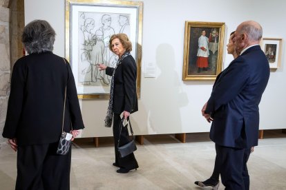 La reina Sofía inauguró la exposición.