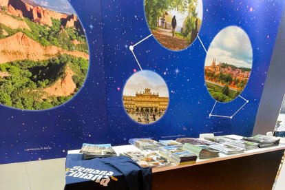 La ciudad y la provincia participan hasta el 10 de mayo en Expovacaciones, una feria que reúne en el Bec a más de 200 expositores y prevé superar los 30.000 visitantes.