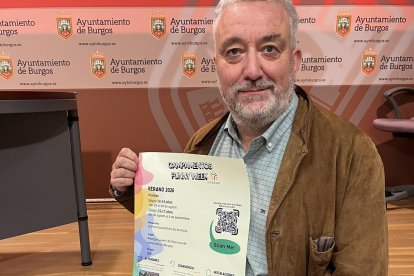 El concejal Carlos Niño presentó los campamentos.