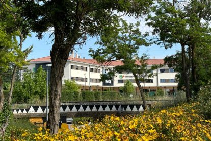 El futuro hospital se ubicará, si sigue adelante, junto a la residencia Ciudad del Bienestar