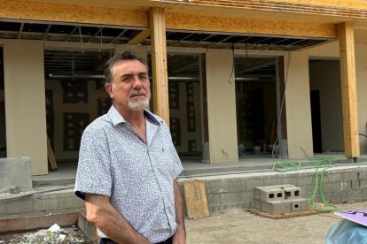 El concejal José Antonio Fuertes a pie de obra