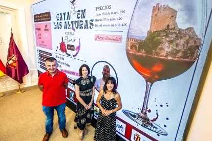 Foto de la presentación de 'Cata en las Alturas'