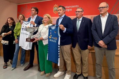 Presentación de la final de la Copa de Baloncesto de Castilla y León que enfrentará al Tizona y el San Pablo.