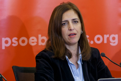 La secretaria general del PSOE de Burgos, Esther Peña. SANTI OTERO