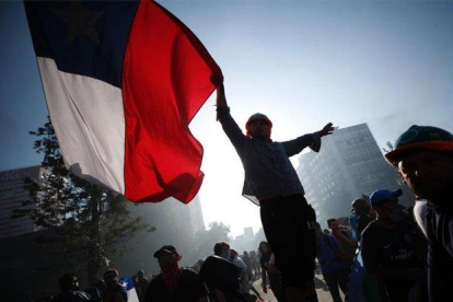 Protestas sociales en las calles de Chile.-EFE