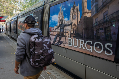 Imagen de la campaña publicitaria en los tranvías de Burdeos. ECB