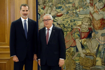 El rey Felipe VI, en la recepción al presidente de la Comisión Europea, Jean Claude Juncker-KIKO HUESCA