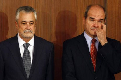 José Antonio Griñán y Manuel Chaves, en septiembre del 2013.-REUTERS