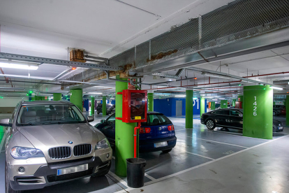 Interior del aparcamiento del Fórum Evolución. SANTI OTERO