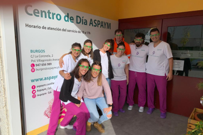 Los empleados de Aspaym han iniciado una campaña con consejos positivos para estar en casa. ECB