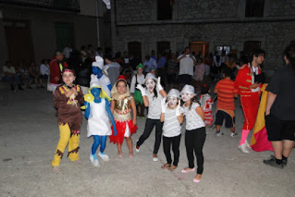 Imagen de las fiestas de Fuentemolinos en 2015. Foto de Mila