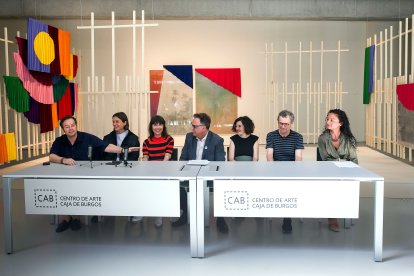 Presentación del nuevo ciclo del CAB con los artistas Elvira Amor, Félix de la Concha, María Jesús G. Garcés y Ernesto Cánovas. TOMÁS ALONSO