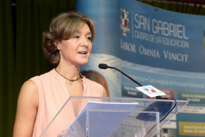 La ministra de Agricultura, Alimentación y Medio Ambiente, Isabel García Tejerina, interviene en la IV edición del Curso Prensa y Poder: El futuro de España.-ICAL