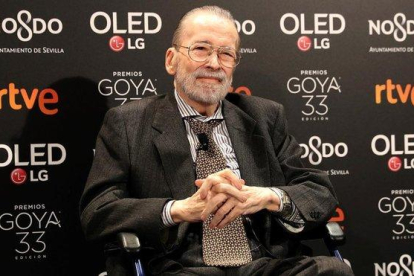 Narciso Ibañéz Serrador, en la Academia de Cine, a su llegada a la tradicional fiesta de nominados en el Teatro Real de Madrid-EFE/ KIKO HUESCA