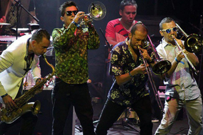 La orquesta colombiana de salsa La-33 cierra el programa el jueves 28.-