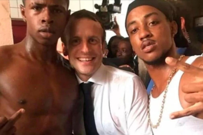 Macron junto a los dos antillanos-
