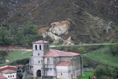 Imagen de la iglesia de Santiago.-ECB