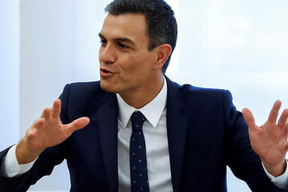 Pedro Sánchez, en la Moncloa.-EMILIO NARANJO (EFE