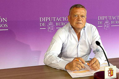 Lorenzo Rodríguez durante su comparecencia de ayer en la Diputación.-ECB