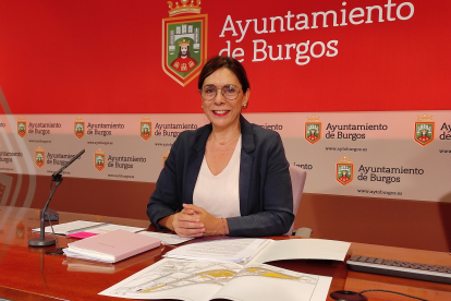 Marga Arroyo, de Podemos, en una comparecencia en el Ayuntamiento de Burgos.