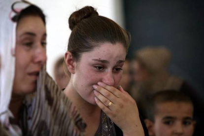 Una joven yazidí, comunidad considerada hereje por el Estado Islámico.-