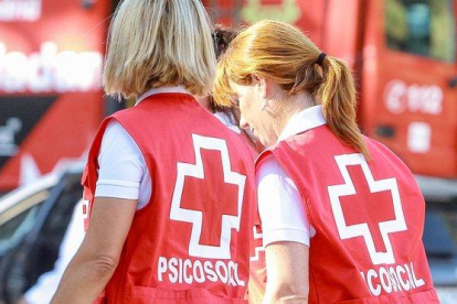 Miembros del dispositivo de emergencias por la desaparición de Blanca Fernández Ochoa, tras el hallazgo del cadáver.-EUROPA PRESS / RICARDO RUBIO