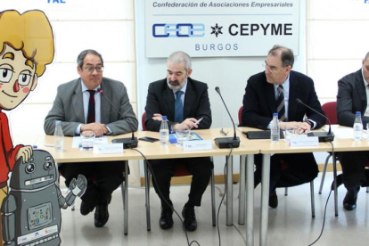 Fernández Mardomingo, Enrique Briones, Miguel Ángel Benavente y Javier Rodríguez, presentaron la campaña.-JAIME CARAZO