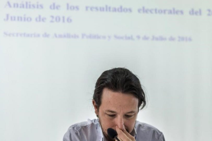 Pablo Iglesias durante el análisis de resultados del 26-J, en el Consejo Ciudadano Estatal.-EFE / EMILIO NARANJO