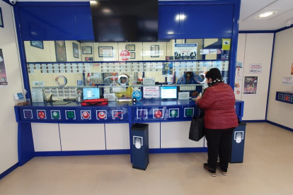 Imagen de la administración de lotería Mayte, en Aranda de Duero. ECB
