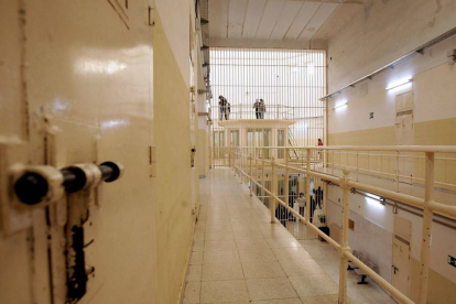Interior del Centro penitenciario de Burgos.-ISRAEL L. MURILLO