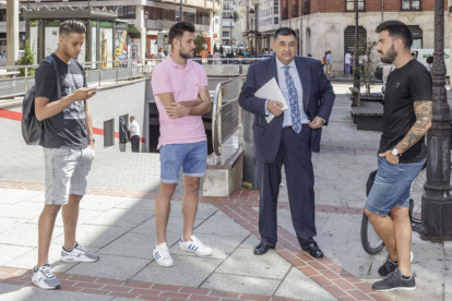 De izquierda a derecha, Youssef, Iker Hernández, José Luis García y Adrián.-SANTI OTERO