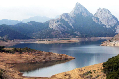 Embalse de Riaño en la provincia de León, una de las más afectadas por la sequía-ICAL