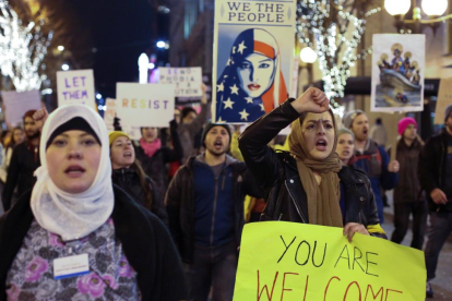 Manifestación en Seattle (EEUU) contra el veto de Trump a los musulmanes.-REUTERS / DAVID RYDER