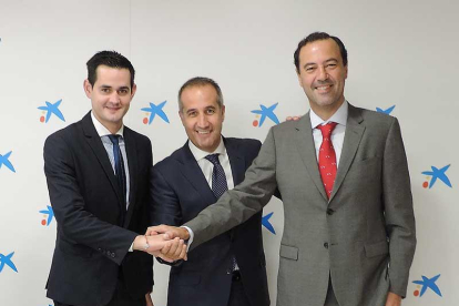 Enrique Mata, Enrique Muñoz y Luis Mata.-ECB
