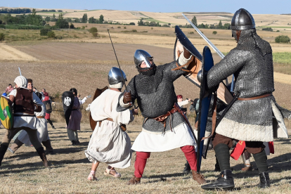 Imagen de la representación de la Batalla de Atapuerca del pasado mes de agosto. ICAL