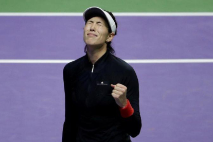 Garbiñe Muguruza celebra su triunfo sobre Jelena Ostapenko.-REUTERS / JEREMY LEE