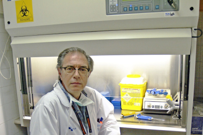 Juan Luis Muñoz Bellido, jefe de Servicio de Microbiología del Complejo Asistencial Universitario de Salamanca.