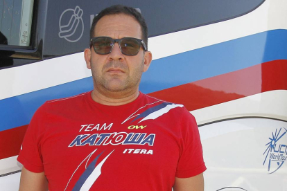 El director deportivo del Team Katusha en Burgos, el italiano Claudio Cozzi.-Santi Otero