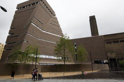 Edificio principal de la Tate Modern en Londres.-AP