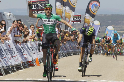 Carlos Barbero se impuso en la primera etapa de la Vuelta a Burgos 2015.-SANTI OTERO